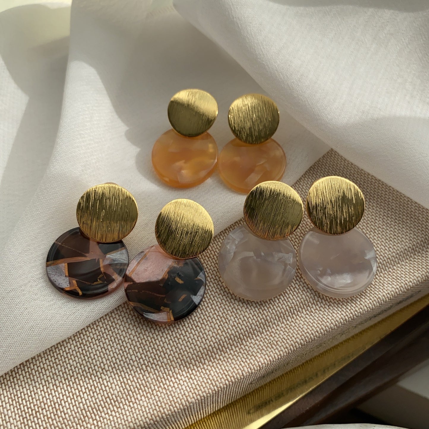 New 2025 model of colorful spring asymmetric earrings