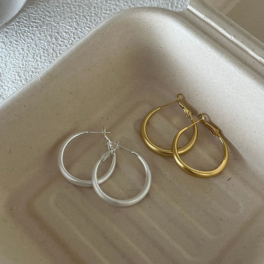 Plain circle brushed earrings