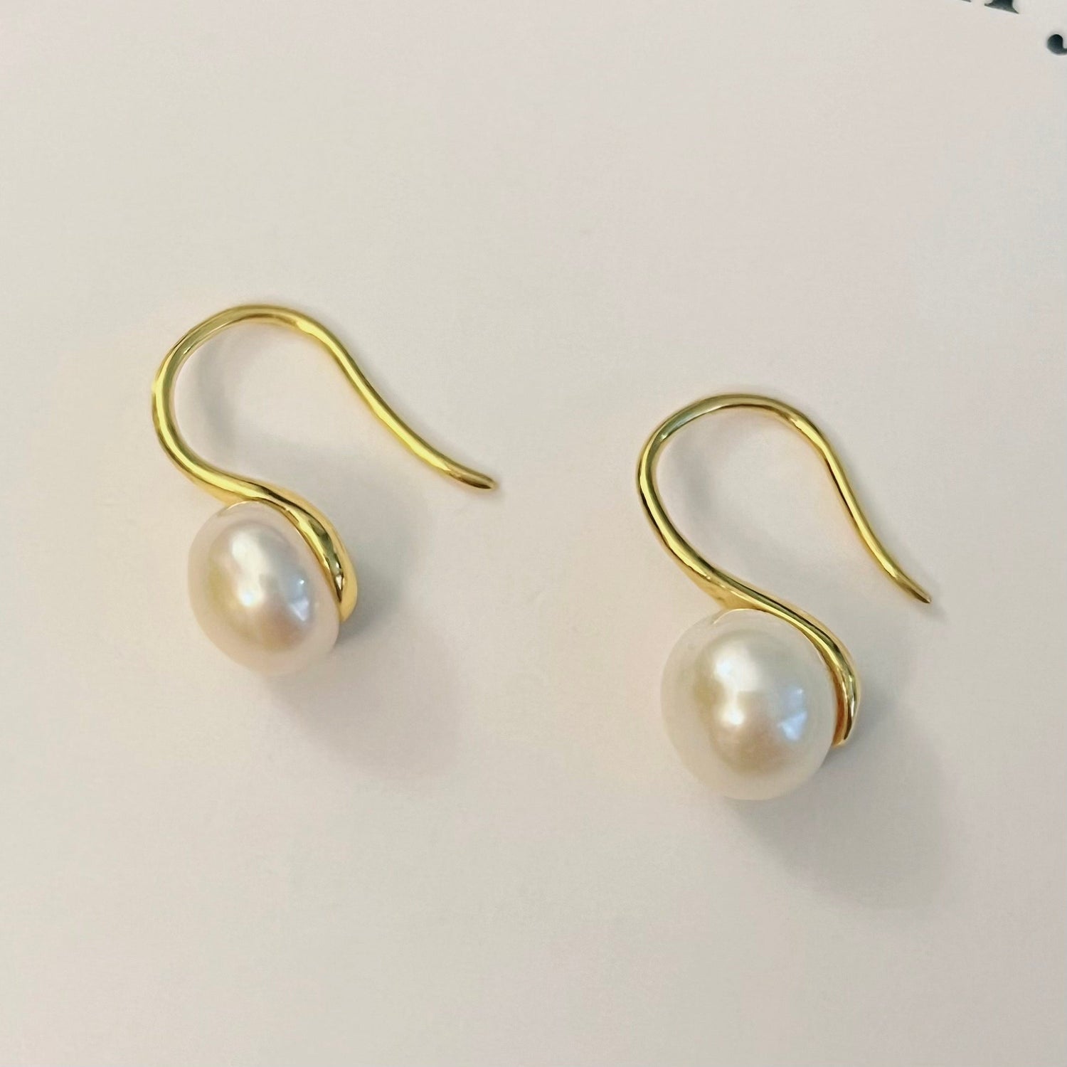 Sterling silver pearl earrings