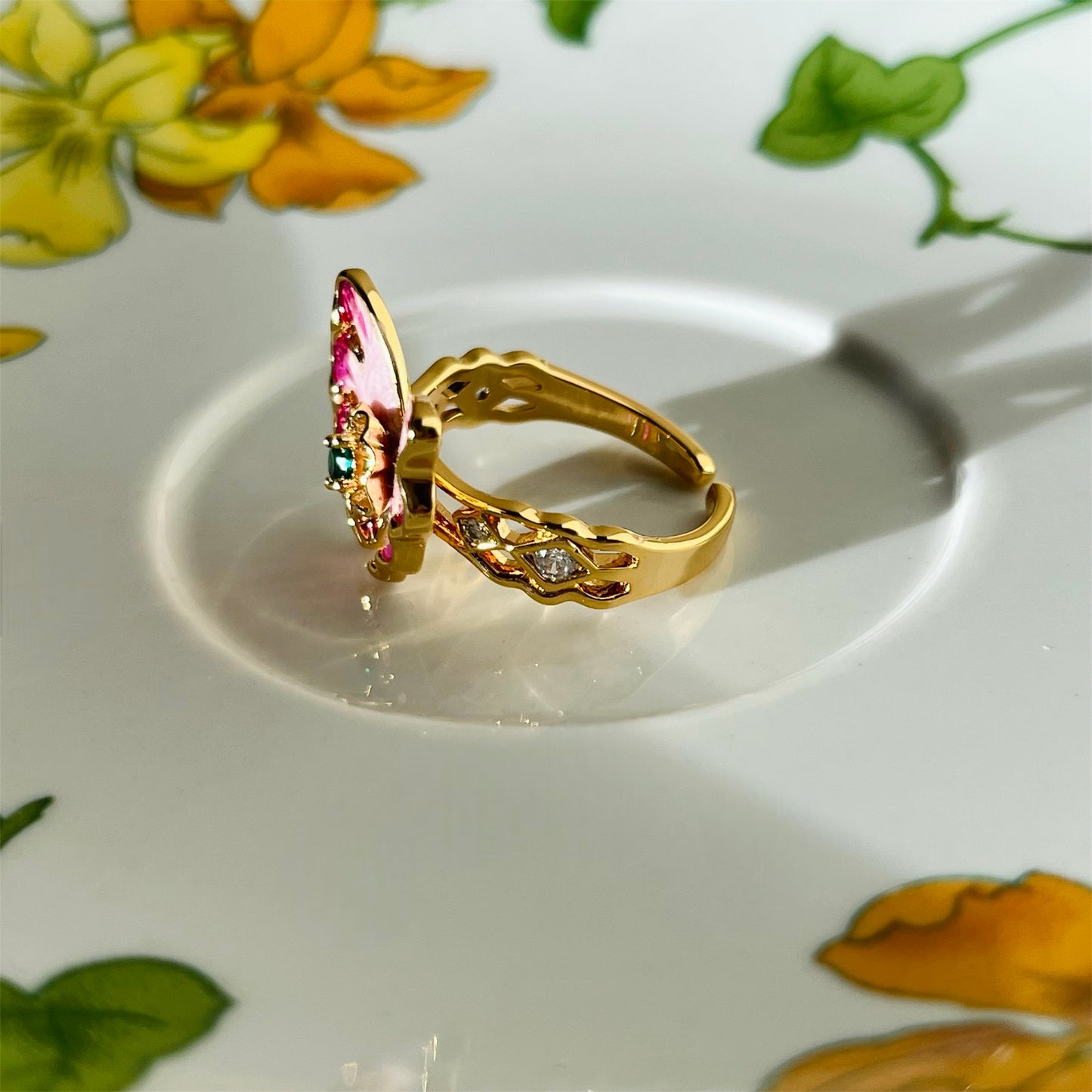 Butterfly drop glaze ring