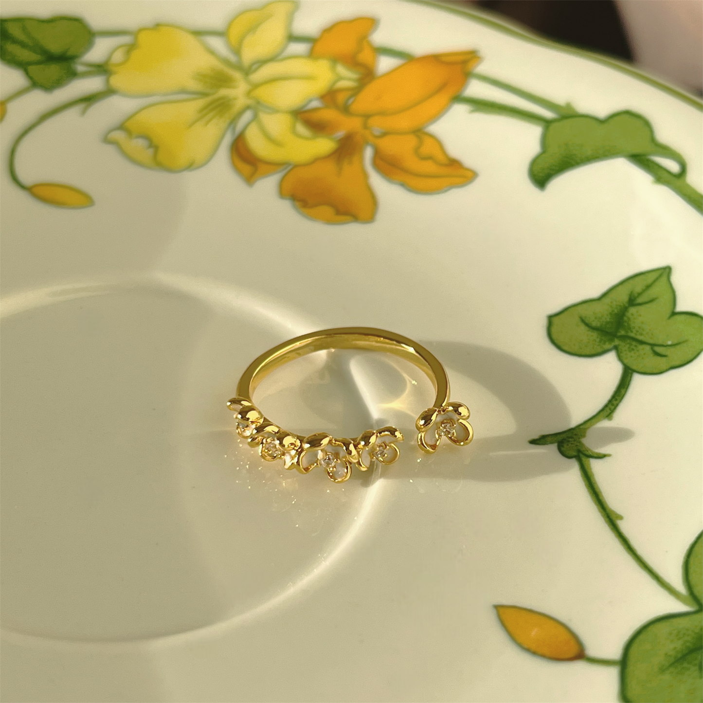 Drop glaze small flower open ring