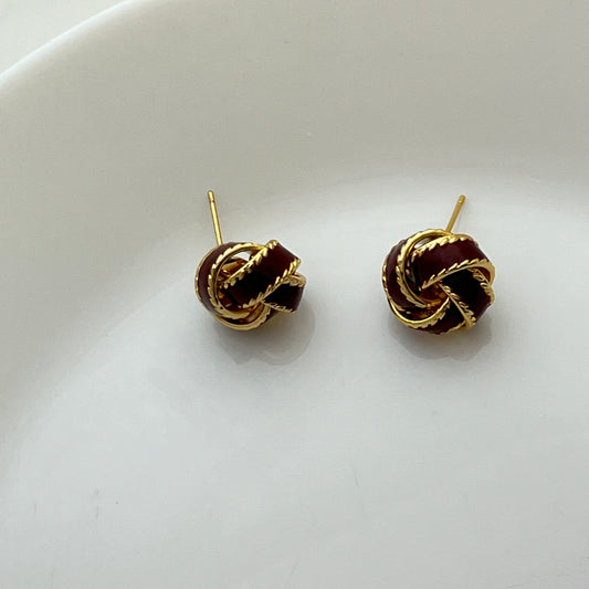 Drop oil dark red stud earrings