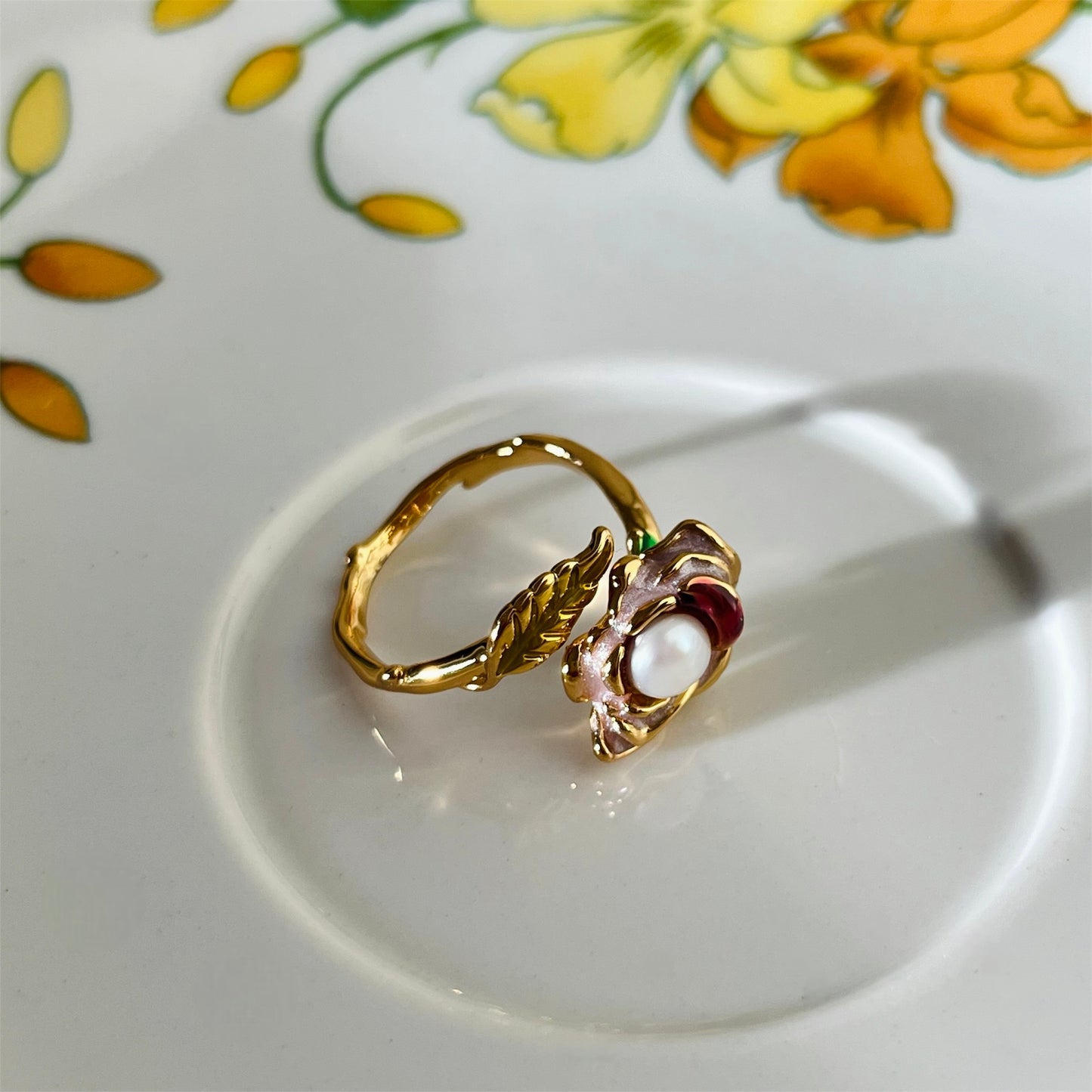 Unique flower ring